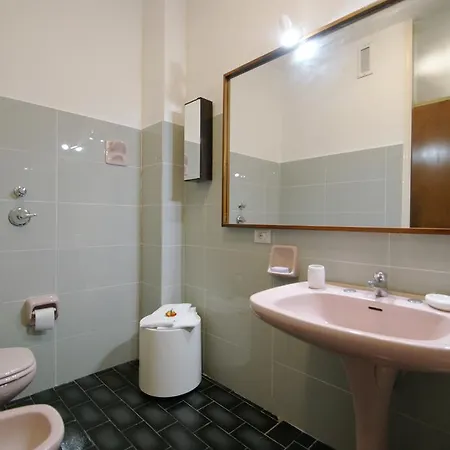 Procida Mico Domodossola Milánó